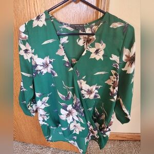 3/4 sleeve women's floral blouse